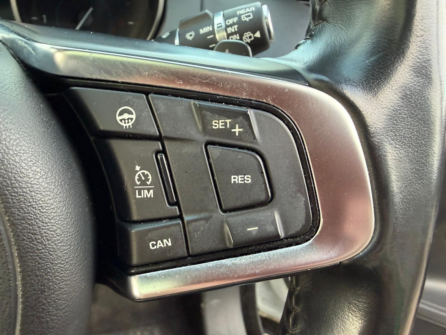 Used Jaguar F-Pace 2017 for sale - 76802008: Photo 25