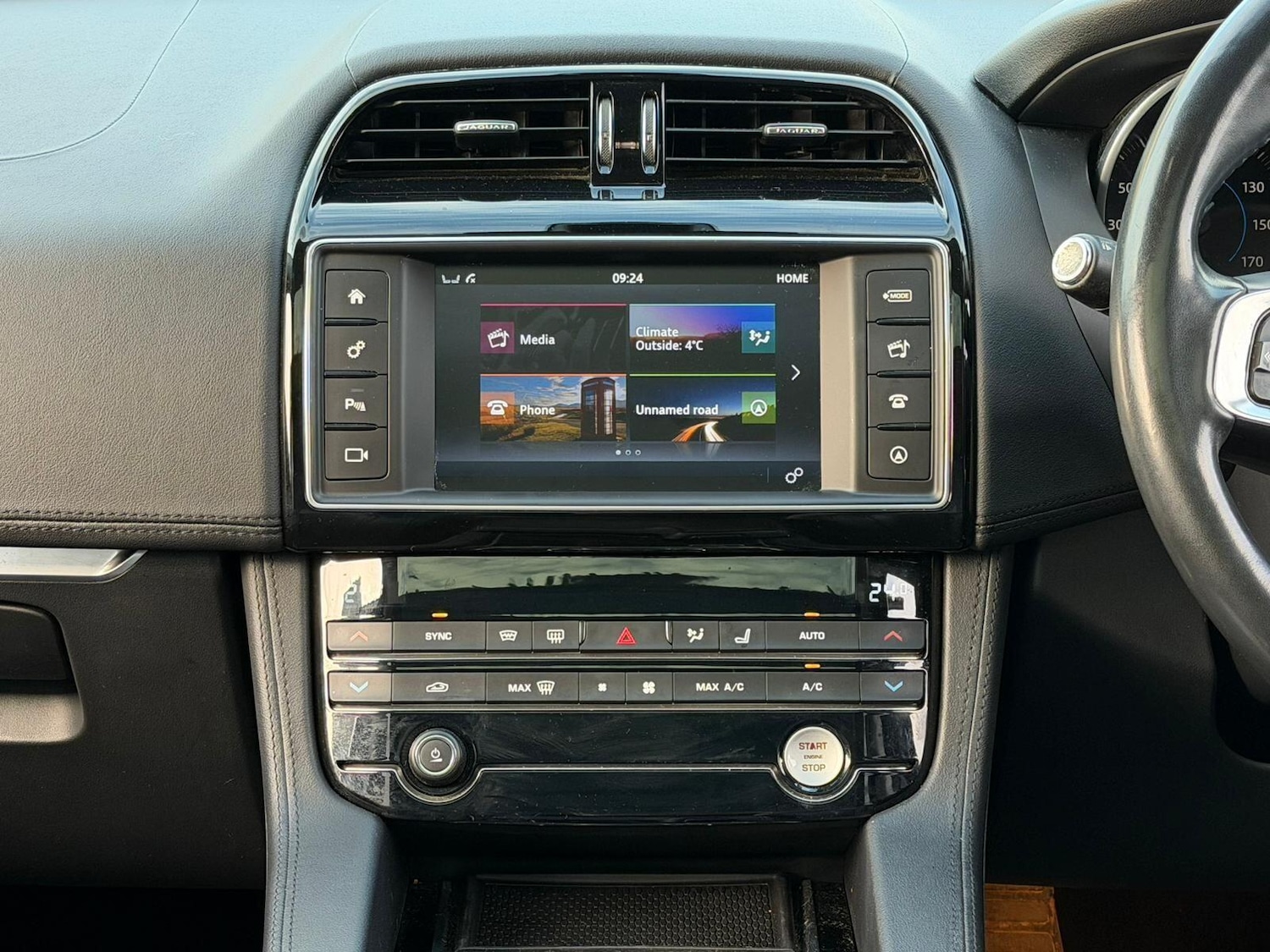 Used Jaguar F-Pace 2017 for sale - 76802008: Photo 26