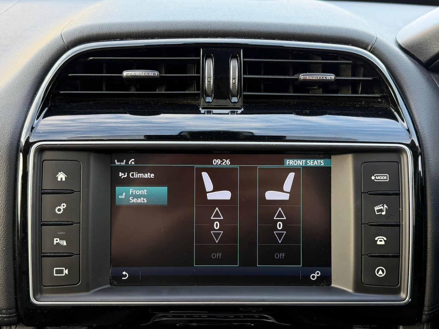 Used Jaguar F-Pace 2017 for sale - 76802008: Photo 28