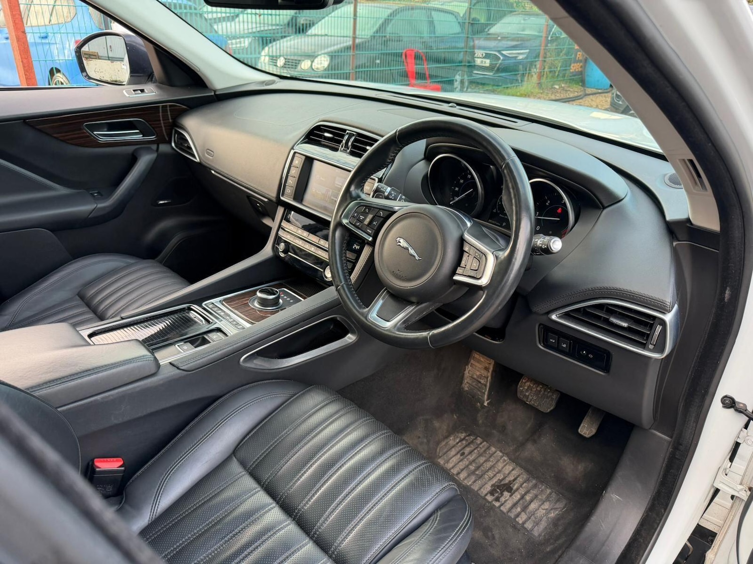 Used Jaguar F-Pace 2017 for sale - 76802008: Photo 32