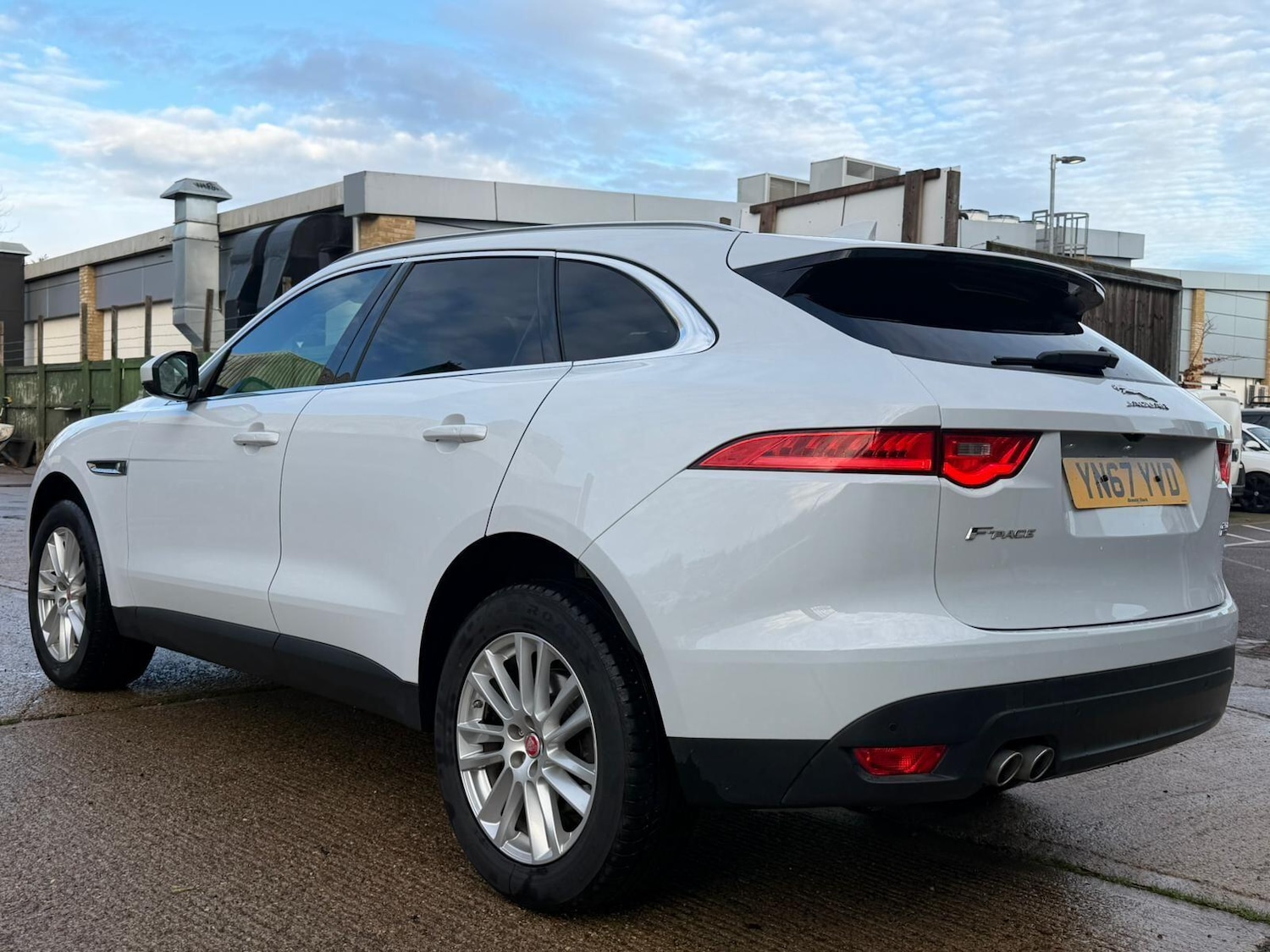 Used Jaguar F-Pace 2017 for sale - 76802008: Photo 6