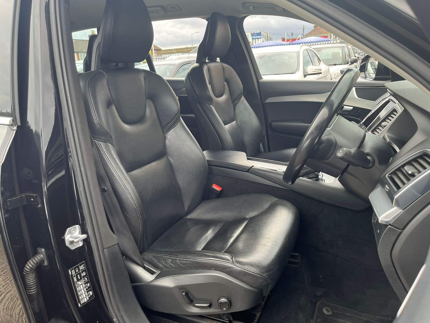 Used Volvo XC90 2016 for sale - 76095002: Photo 10