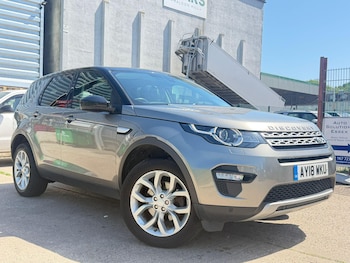 Used Land Rover Discovery Sport 2018 for sale - 78728084: Photo
