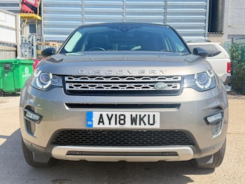 Used Land Rover Discovery Sport 2018 for sale - 78728084: Photo