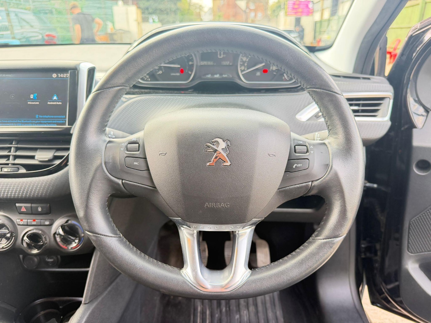 Used Peugeot 208 for sale - 78205048: Photo 18