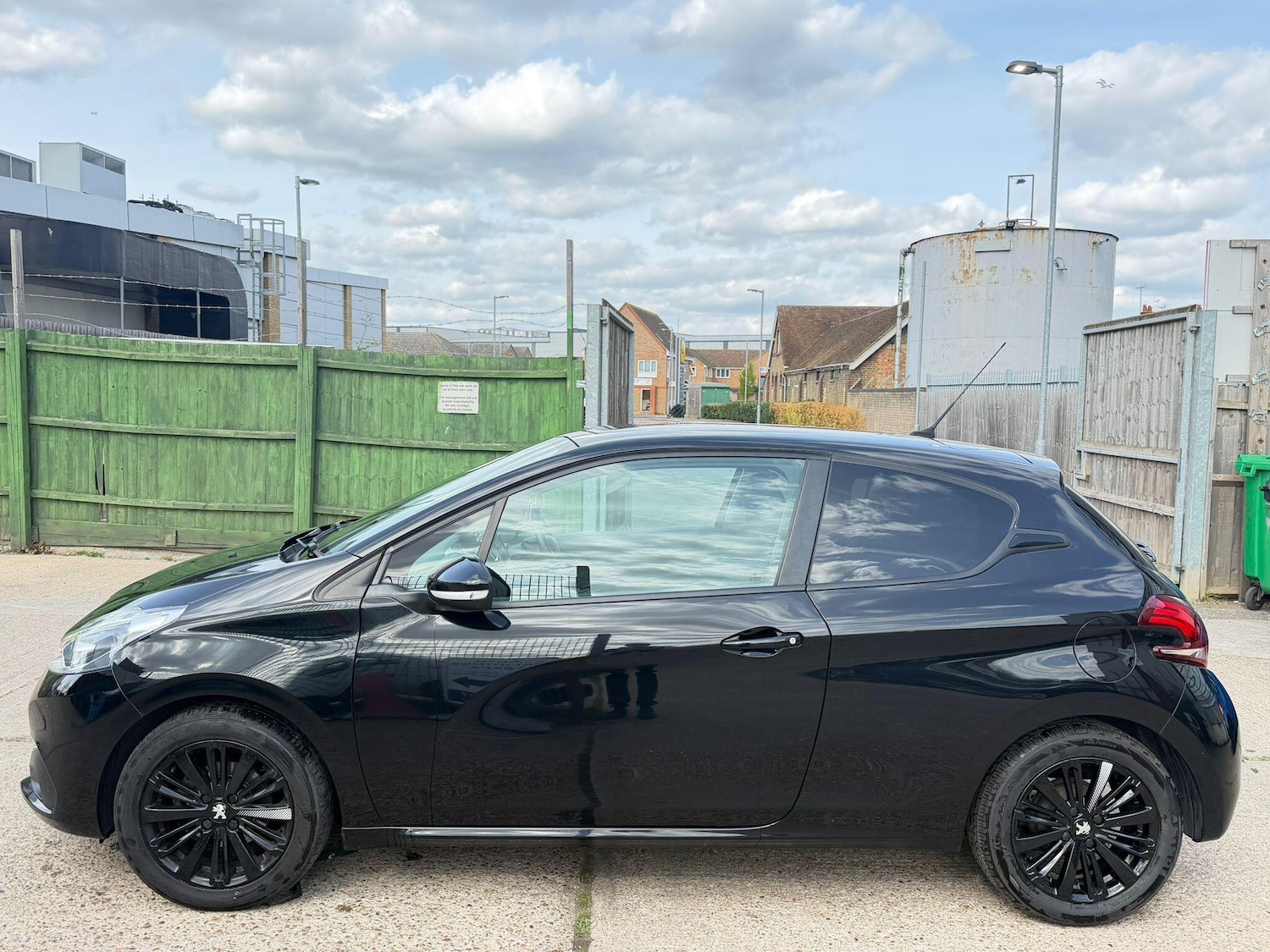 Used Peugeot 208 for sale - 78205048: Photo 6