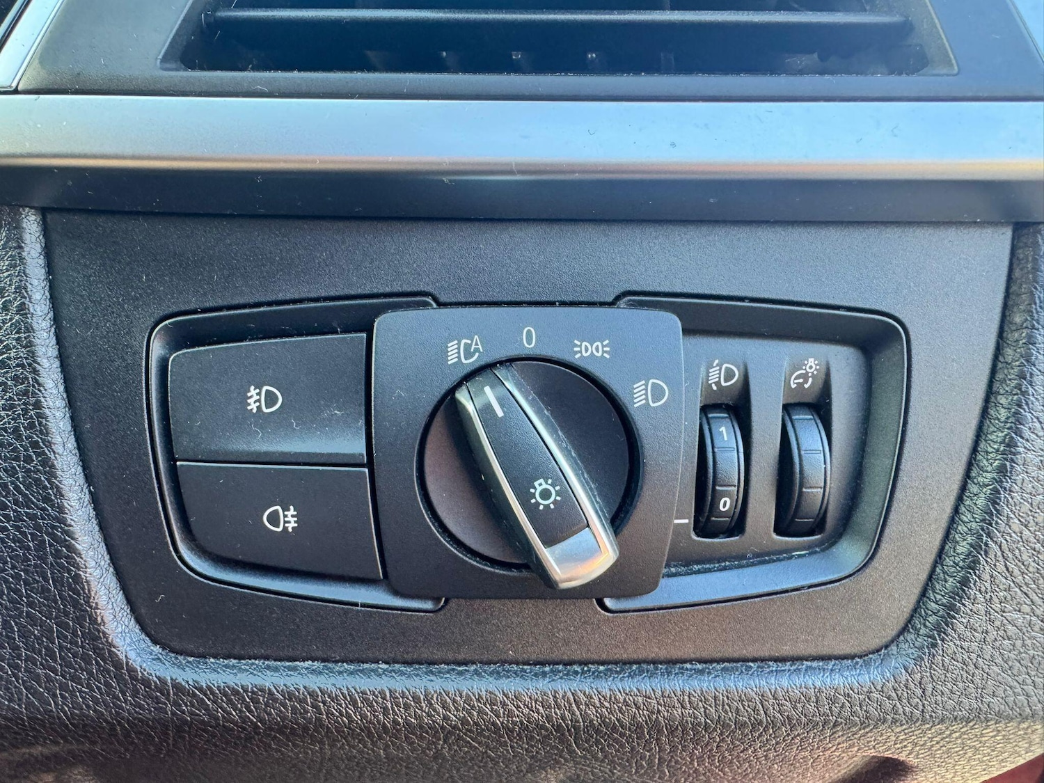 Used BMW 3 Series 2018 for sale - 77166974: Photo 12