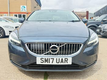 Used Volvo V40 2017 for sale - 79725853: Photo