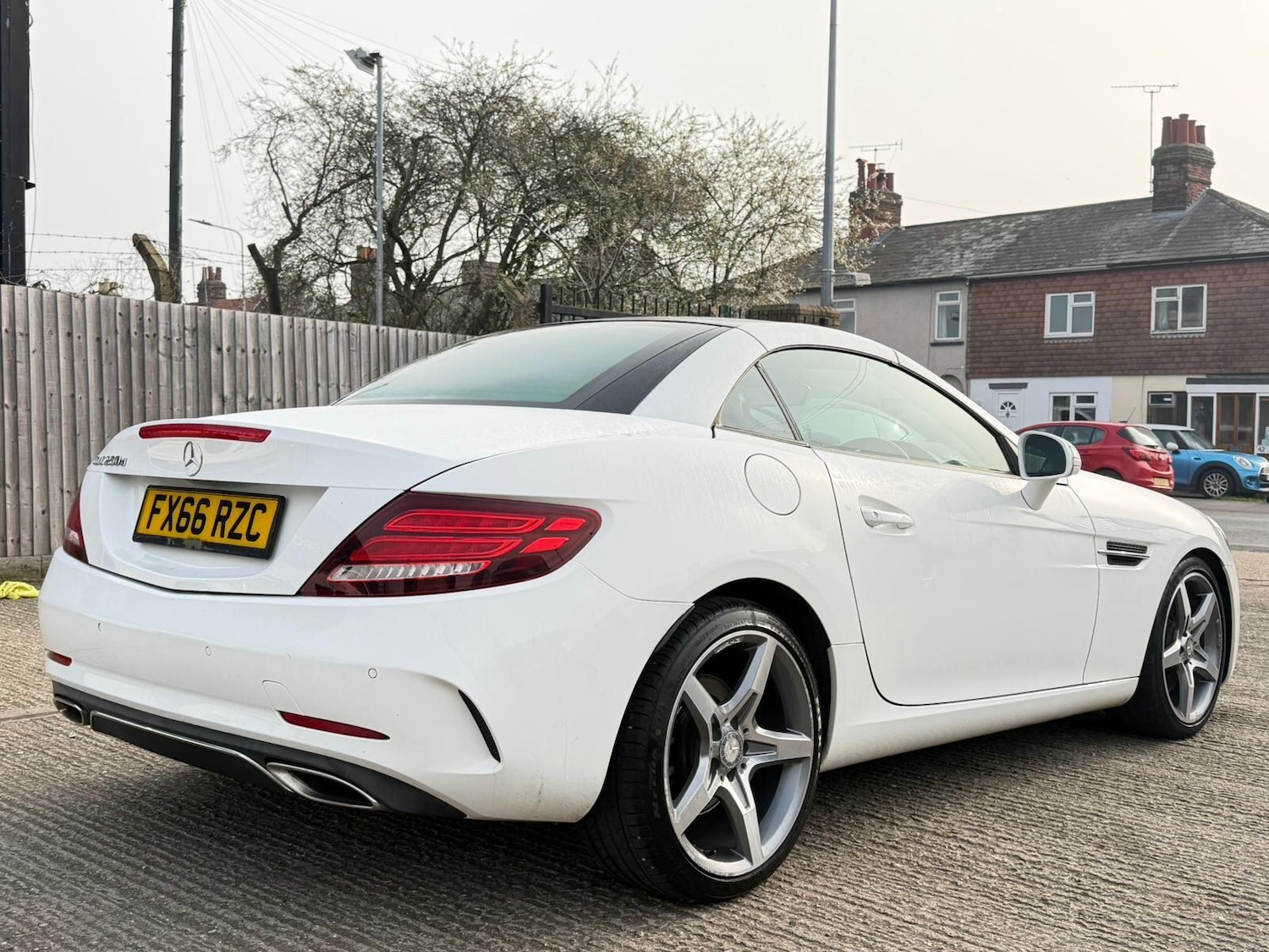 Used Mercedes-Benz SLC 2016 for sale - 77784078: Photo 5