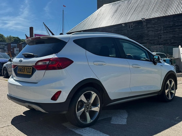 Used Ford Fiesta 2020 for sale - 76226189: Photo 14