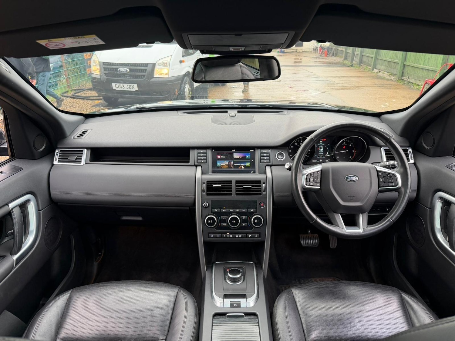 Used Land Rover Discovery Sport 2019 for sale - 76688900: Photo 12
