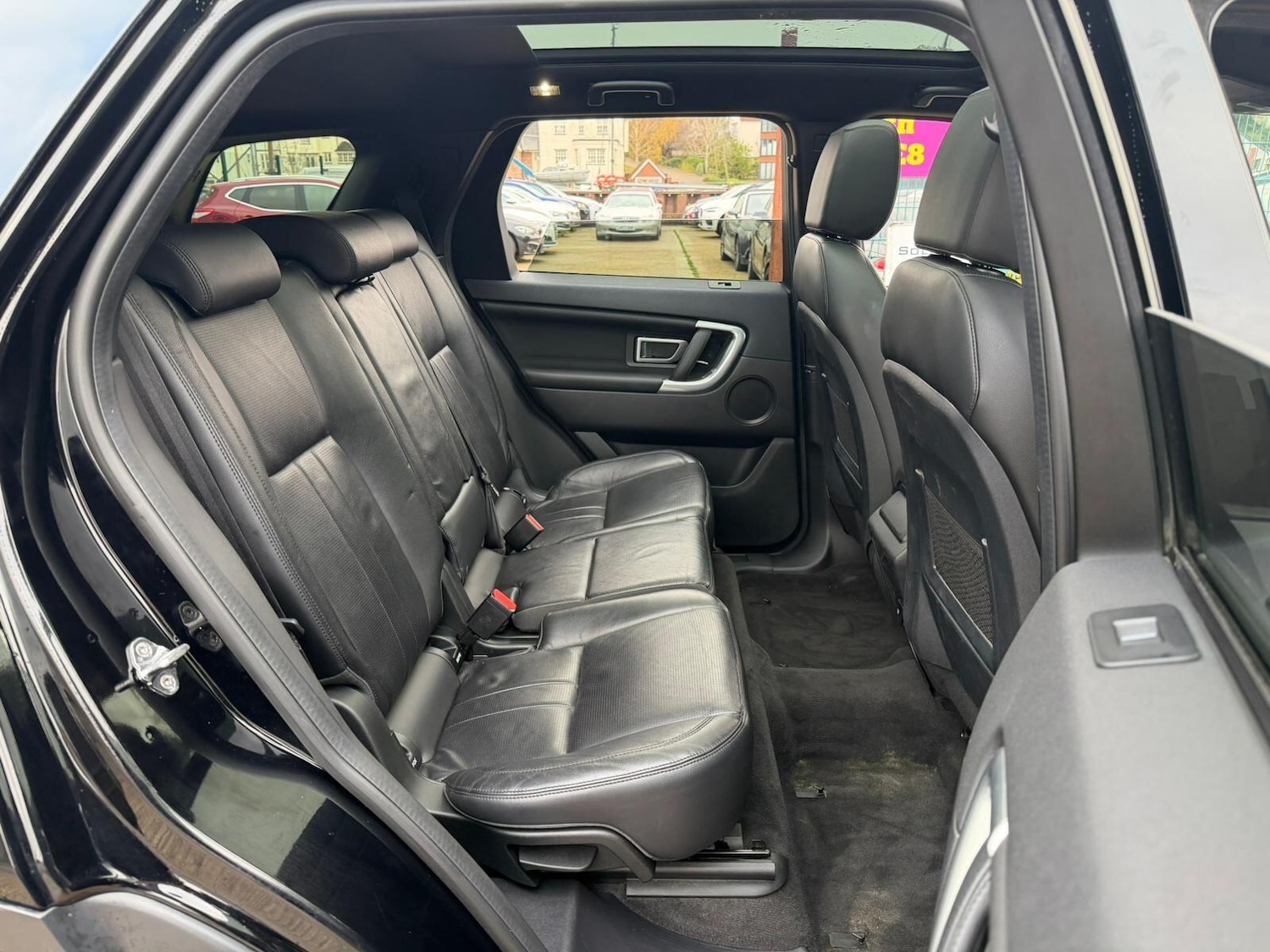 Used Land Rover Discovery Sport 2019 for sale - 76688900: Photo 17