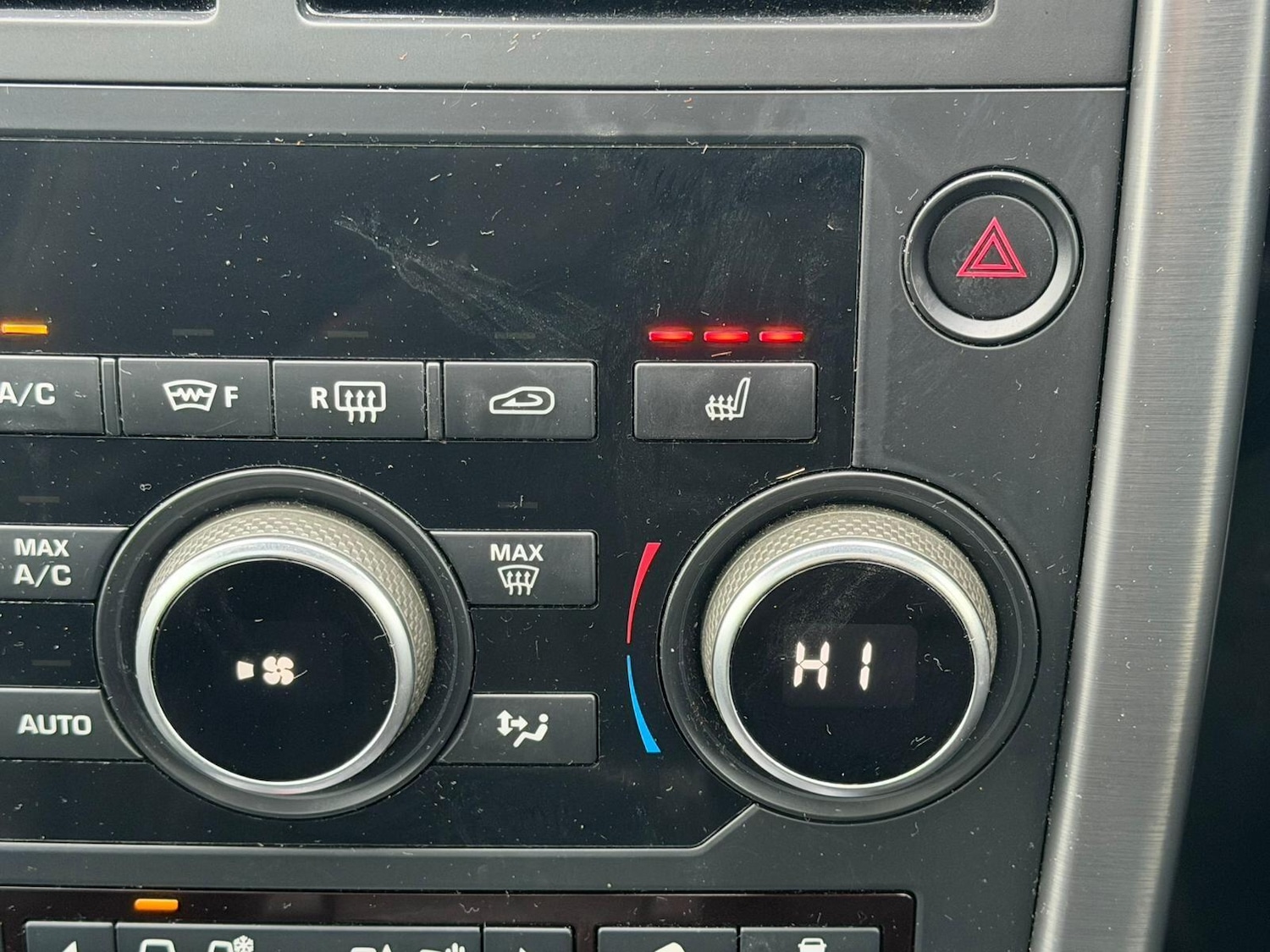 Used Land Rover Discovery Sport 2019 for sale - 76688900: Photo 28