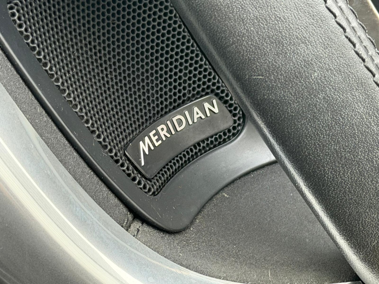 Used Land Rover Discovery Sport 2019 for sale - 76688900: Photo 7