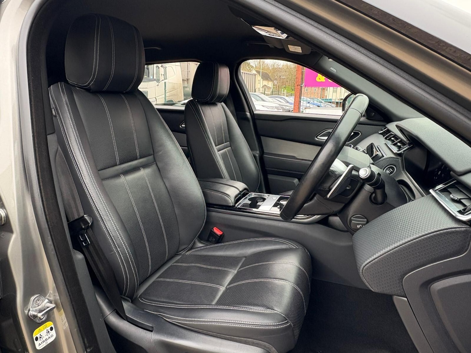 Used Land Rover Range Rover Velar 2019 for sale - 77549535: Photo 12