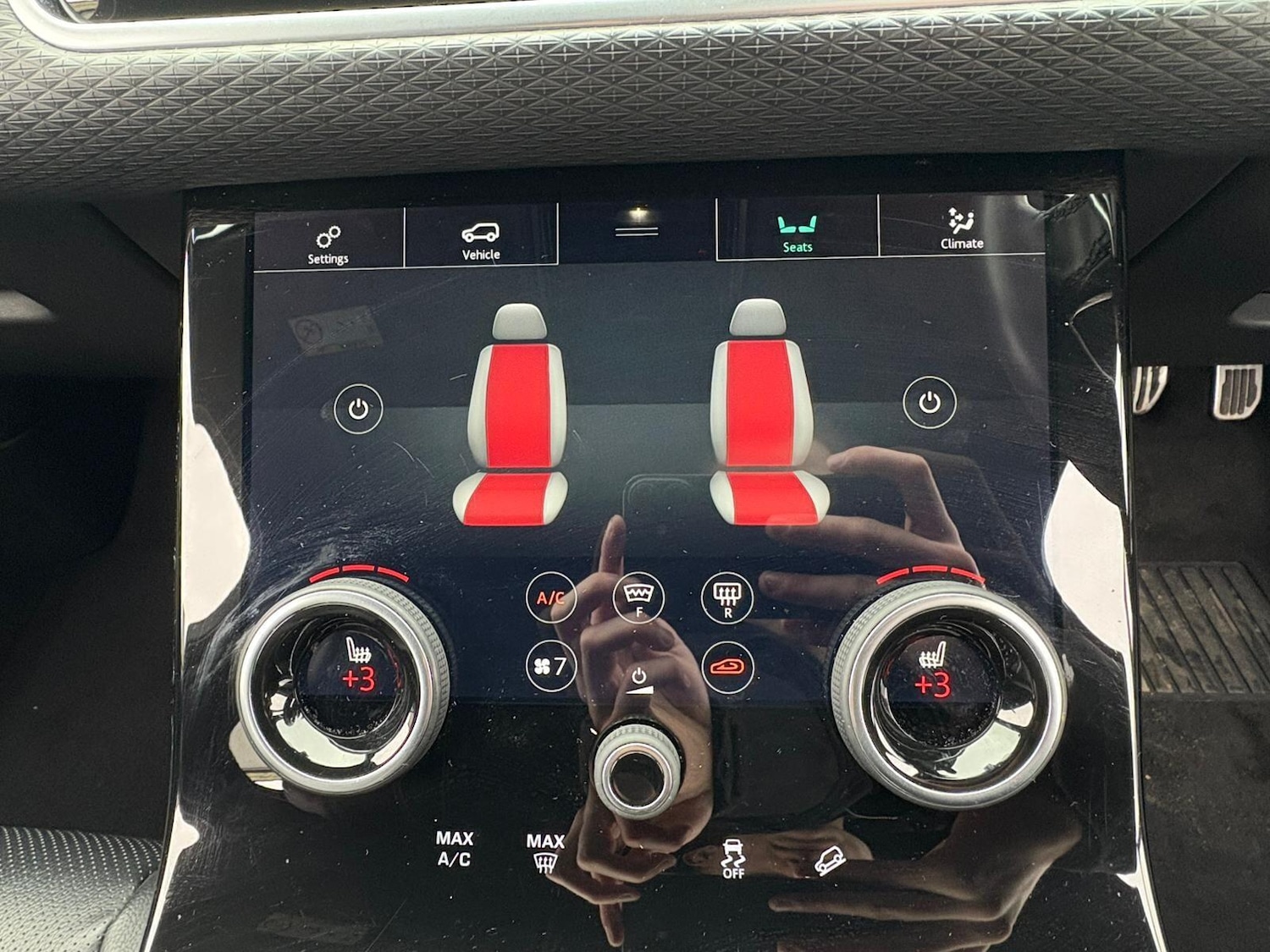 Used Land Rover Range Rover Velar 2019 for sale - 77549535: Photo 17