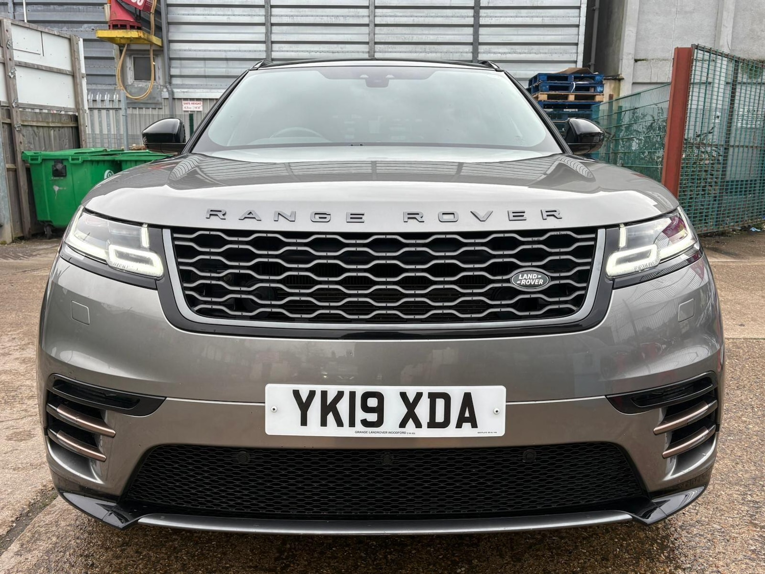 Used Land Rover Range Rover Velar 2019 for sale - 77549535: Photo 3