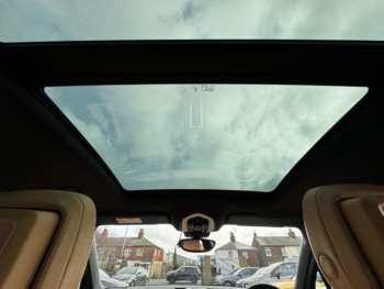 Used Porsche Macan 2016 for sale - 69950389: Photo