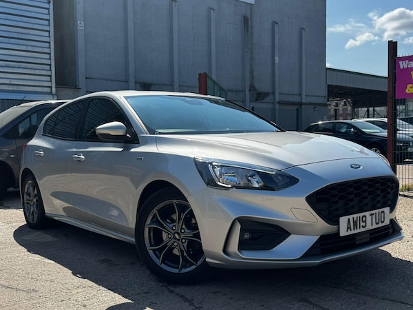 Used Ford Focus 2019 for sale - 75601464: Photo 1