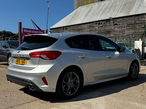 Used Ford Focus 2019 for sale - 75601464: Photo 5