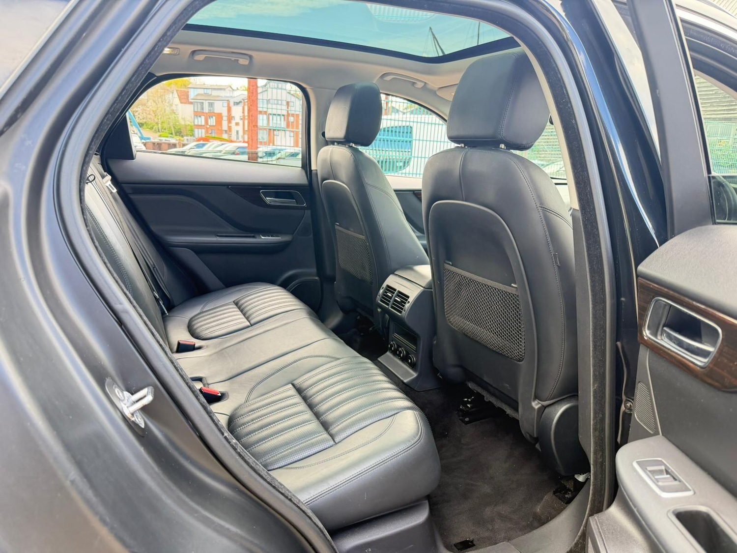 Used Jaguar F-Pace 2017 for sale - 78115883: Photo 16