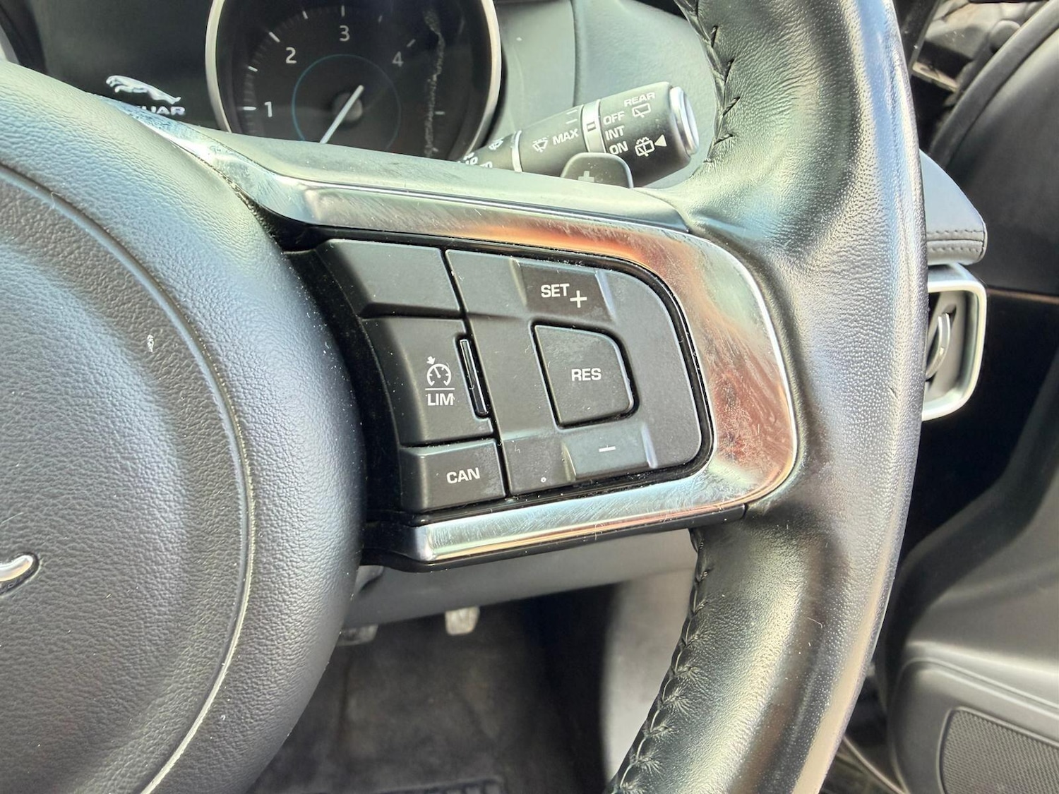 Used Jaguar F-Pace 2017 for sale - 78115883: Photo 21