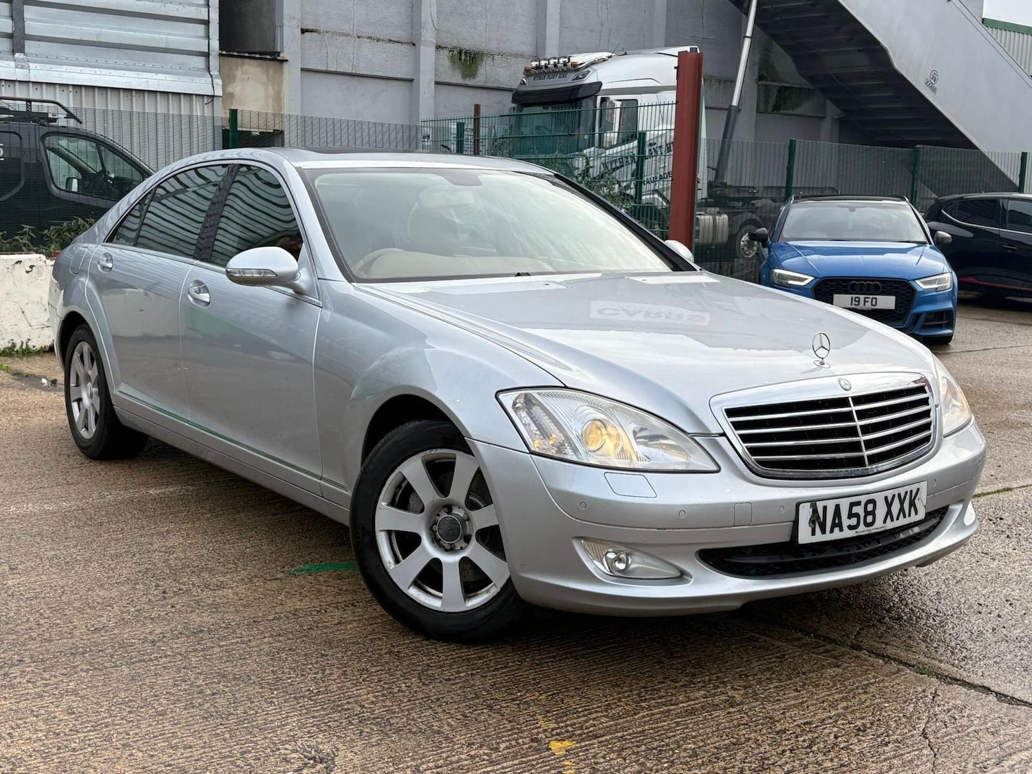 Used Mercedes-Benz S Class 2008 for sale - 76887008: Photo 1