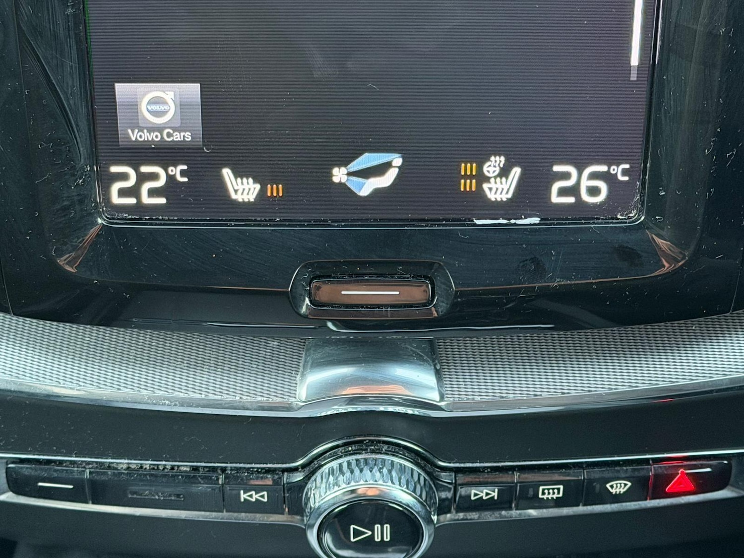 Used Volvo XC60 2018 for sale - 77091308: Photo 12