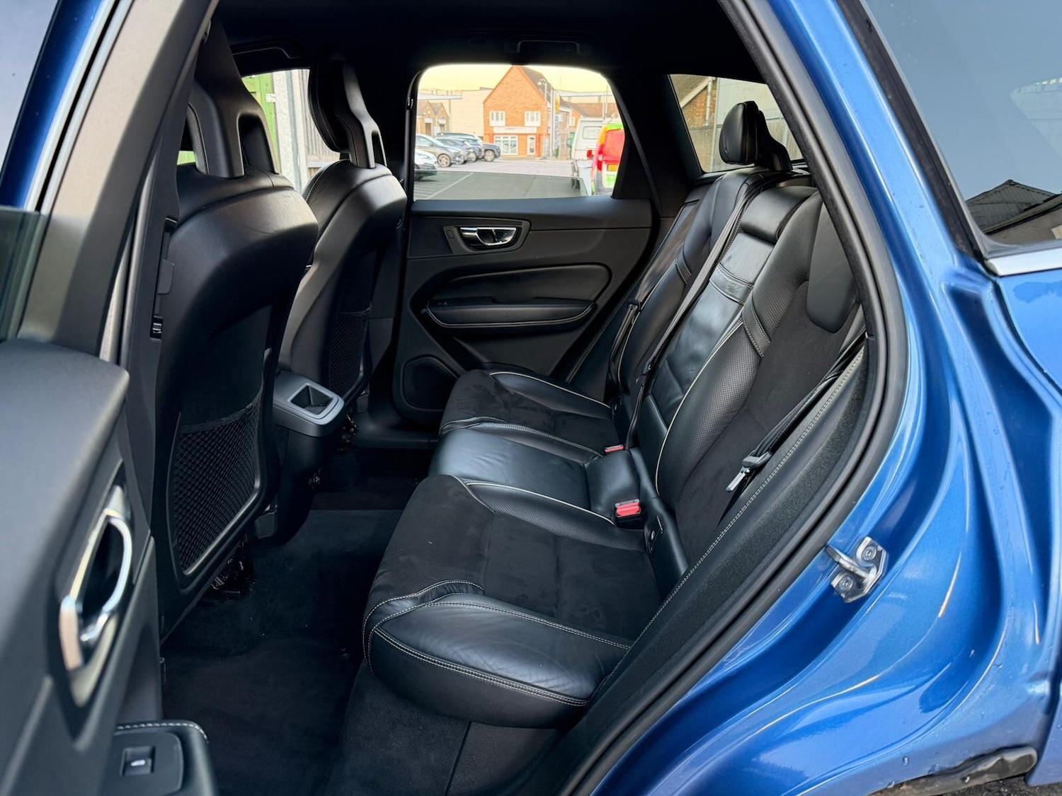 Used Volvo XC60 2018 for sale - 77091308: Photo 20