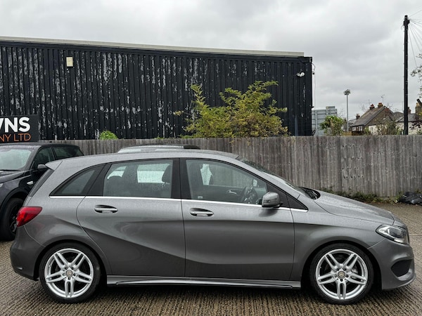 Used Mercedes-Benz B-Class 2015 for sale - 76200925: Photo 3
