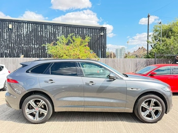 Used Jaguar F-Pace 2017 for sale - 79463969: Photo