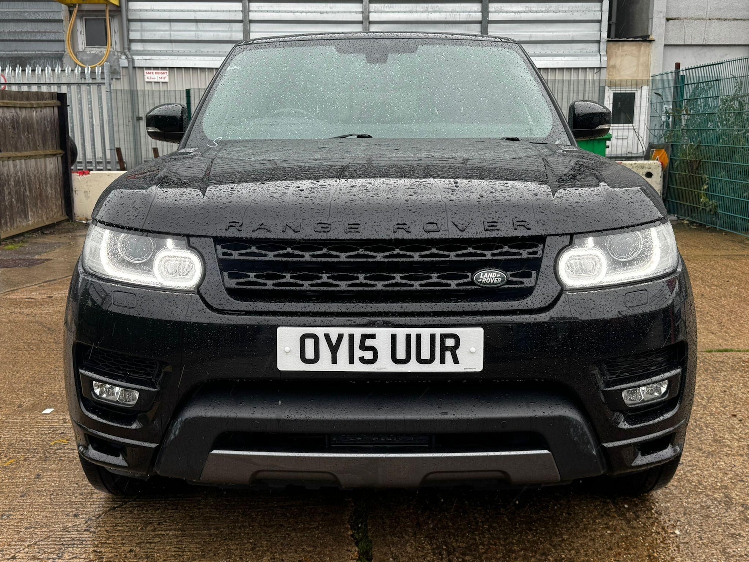 Used Land Rover Range Rover Sport 2015 for sale - 76550235: Photo 13