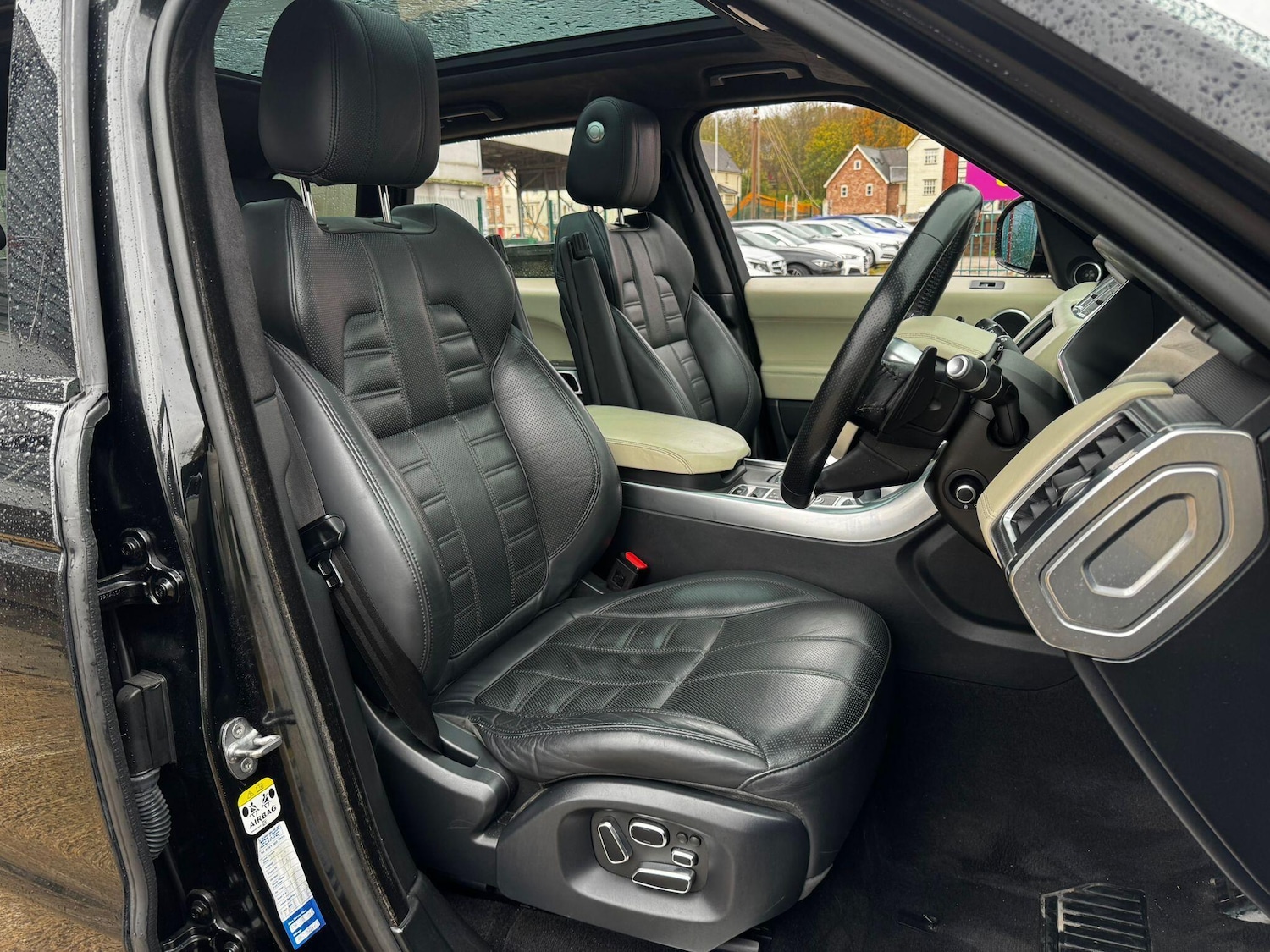 Used Land Rover Range Rover Sport 2015 for sale - 76550235: Photo 15