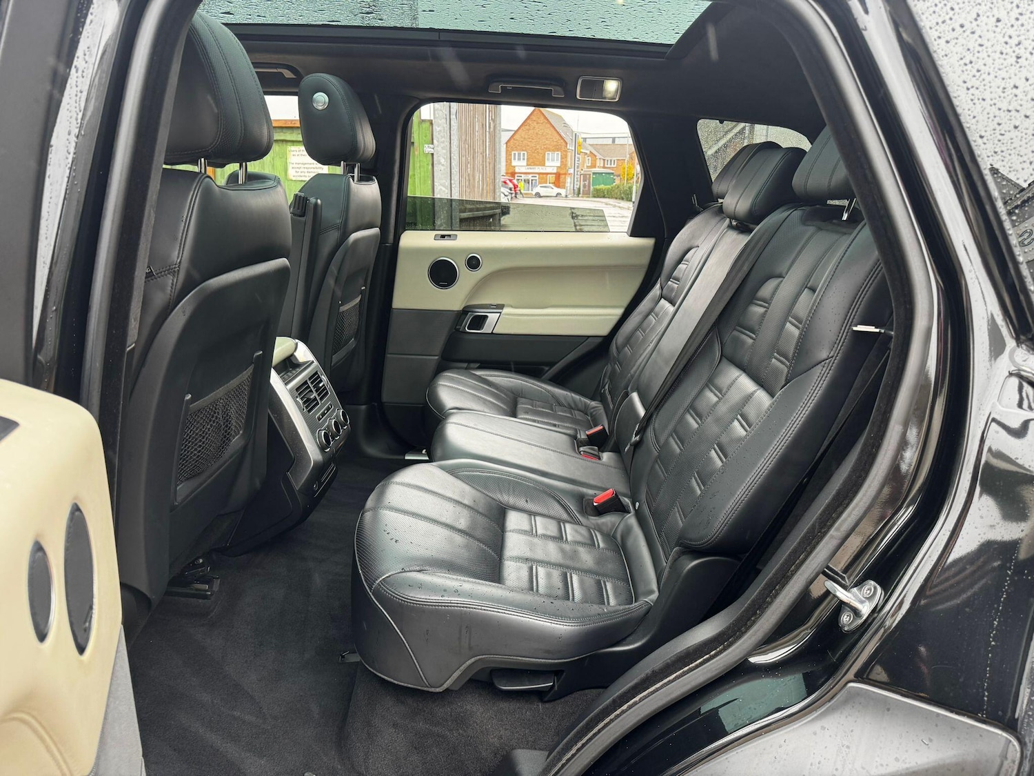 Used Land Rover Range Rover Sport 2015 for sale - 76550235: Photo 19