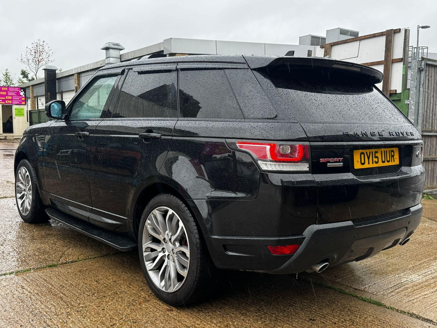 Used Land Rover Range Rover Sport 2015 for sale - 76550235: Photo 8