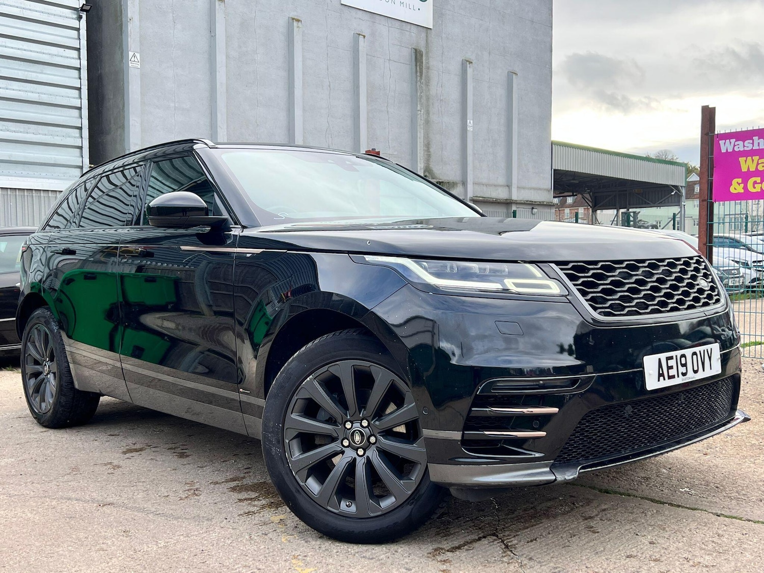 Used Land Rover Range Rover Velar 2019 for sale - 76473836: Photo 1