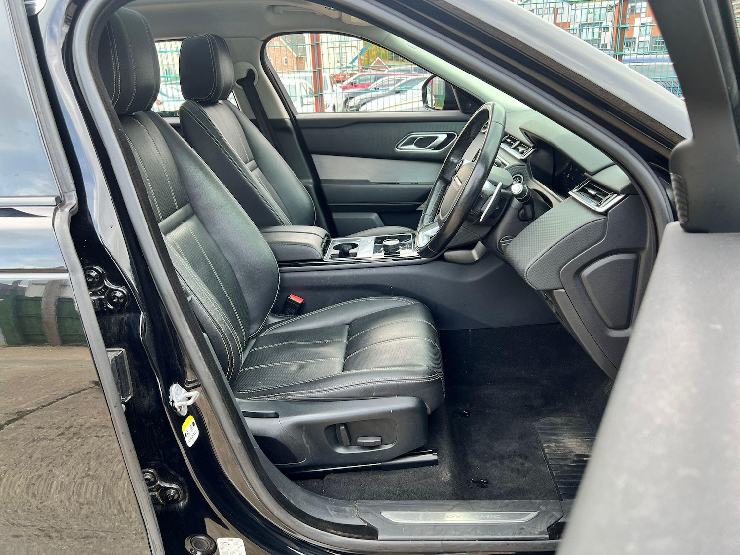 Used Land Rover Range Rover Velar 2019 for sale - 76473836: Photo 14