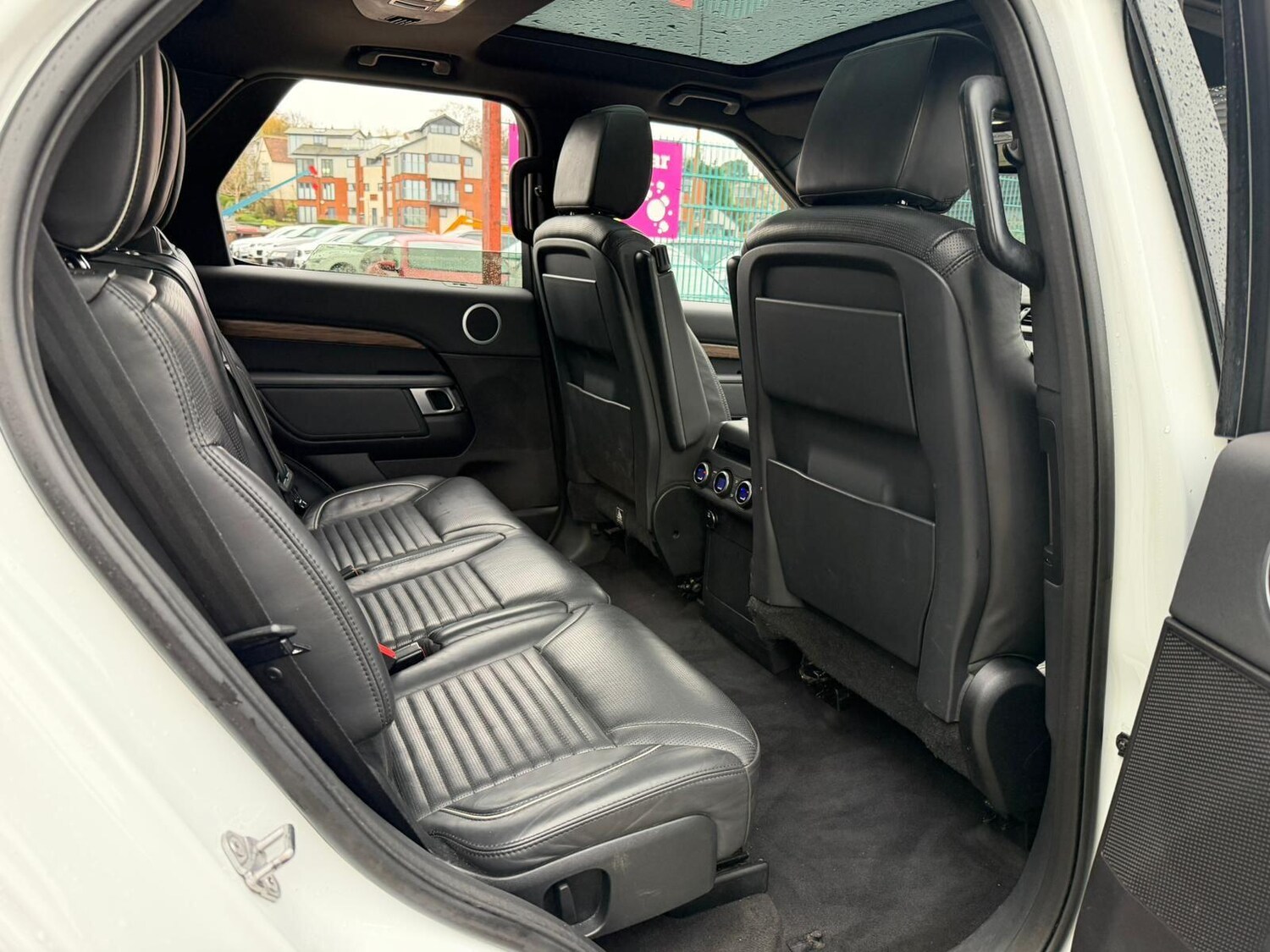 Used Land Rover Discovery 2017 for sale - 77345632: Photo 21