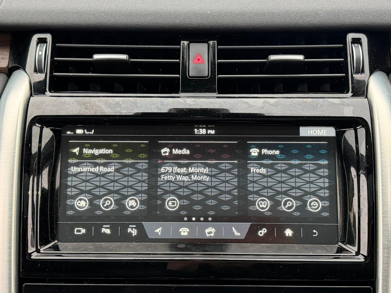 Used Land Rover Discovery 2017 for sale - 77345632: Photo 33