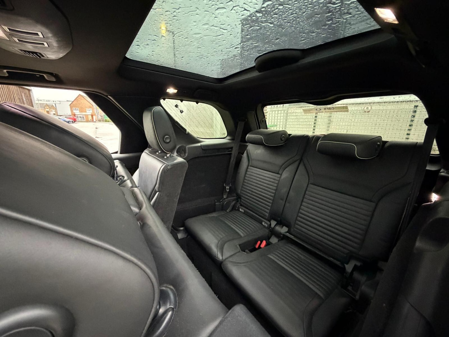 Used Land Rover Discovery 2017 for sale - 77345632: Photo 7