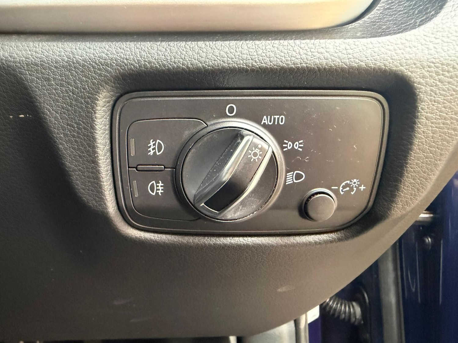 Used Audi A3 2015 for sale - 77175029: Photo 28