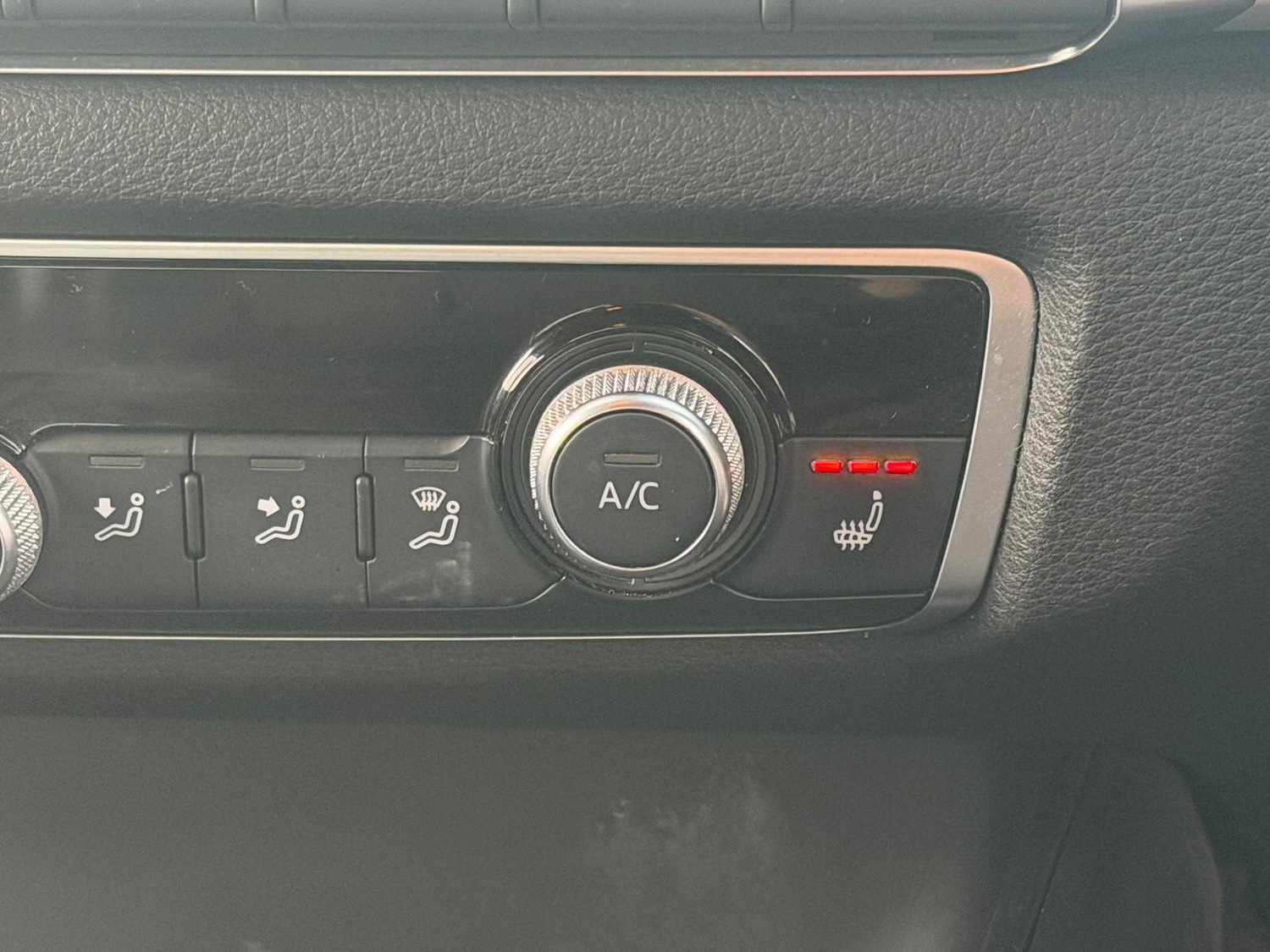 Used Audi A3 2015 for sale - 77175029: Photo 29