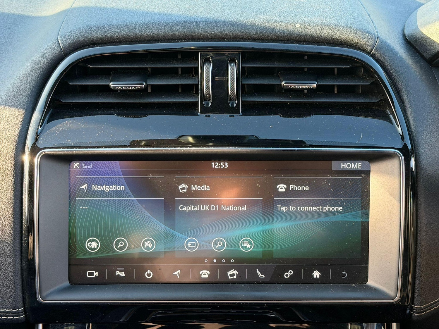 Used Jaguar XE 2019 for sale - 76780750: Photo 11