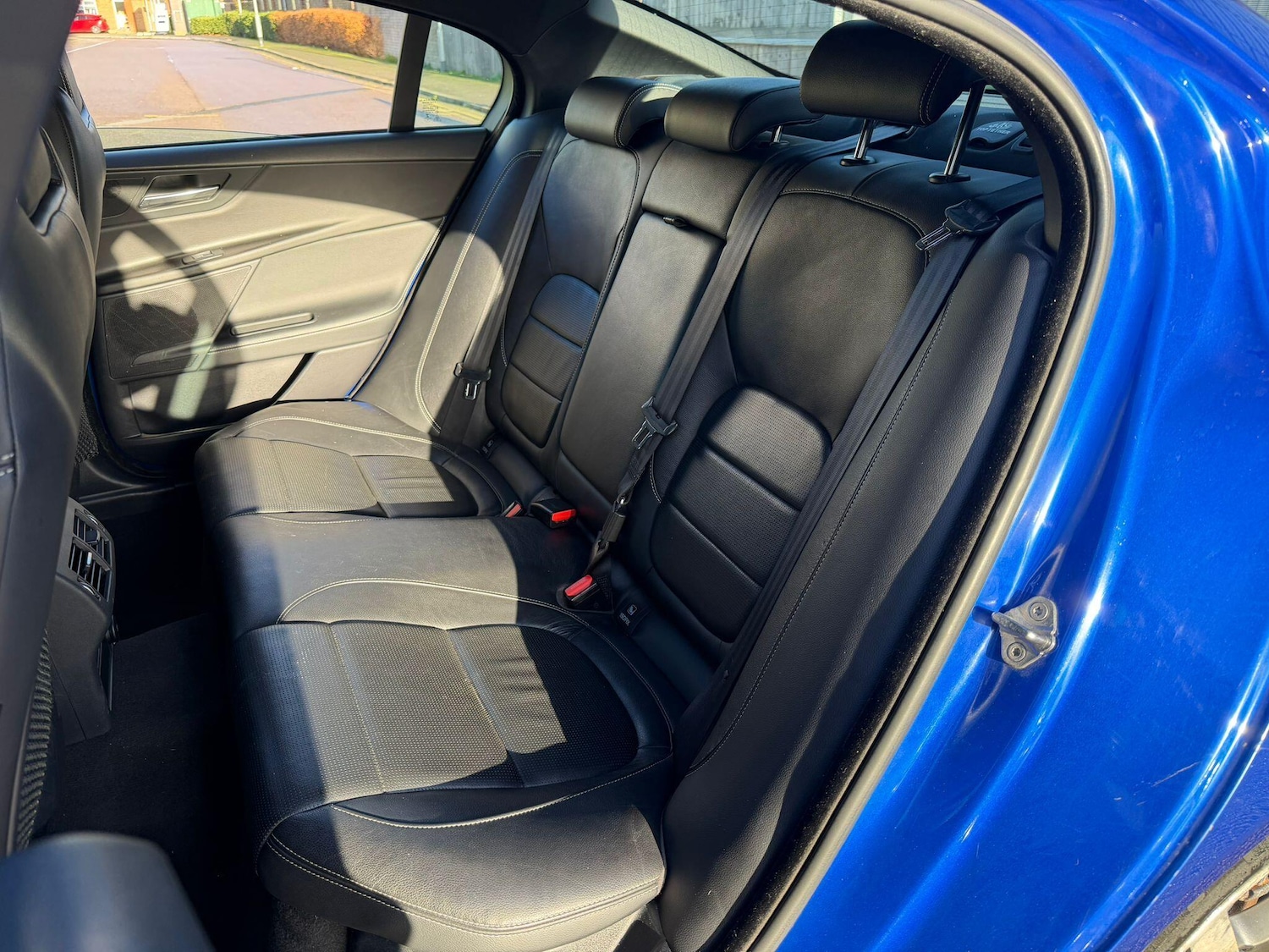 Used Jaguar XE 2019 for sale - 76780750: Photo 21