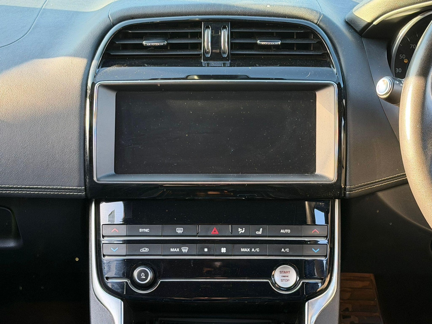 Used Jaguar XE 2019 for sale - 76780750: Photo 29