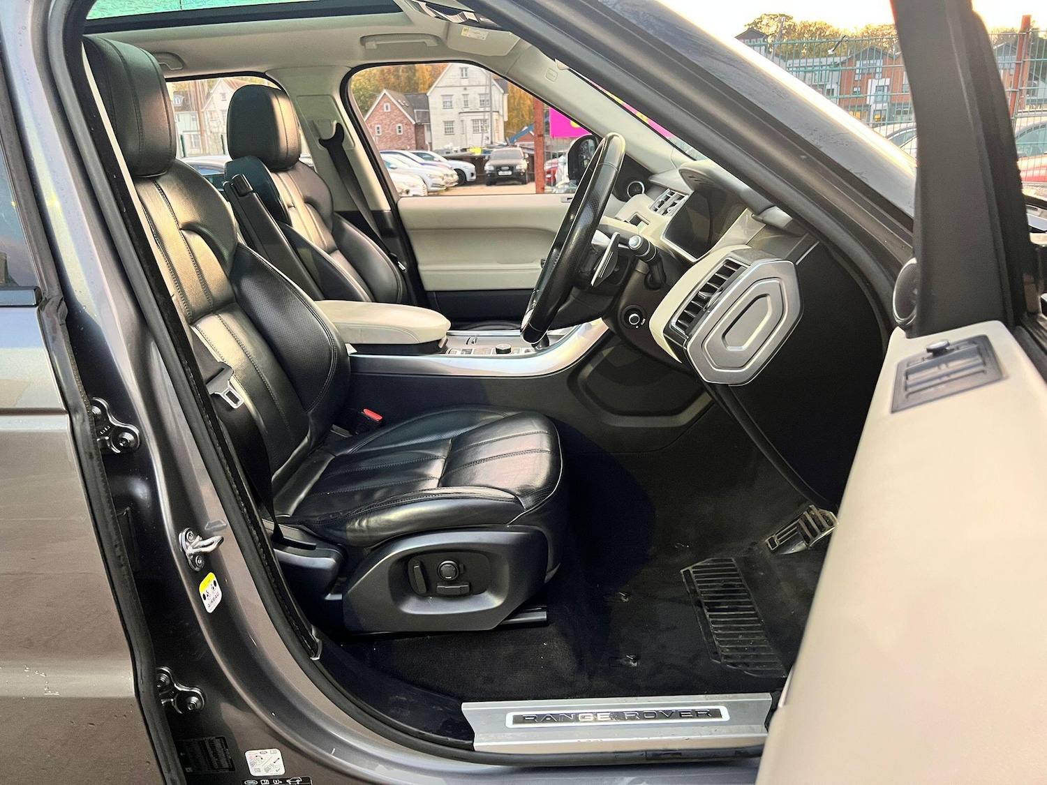 Used Land Rover Range Rover Sport 2017 for sale - 78048243: Photo 14