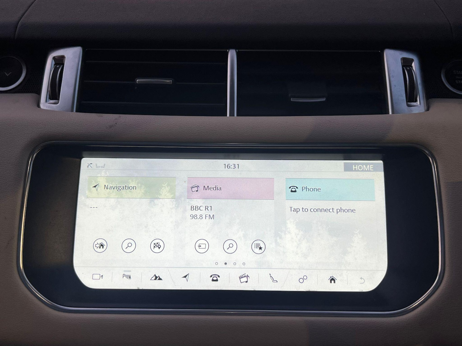 Used Land Rover Range Rover Sport 2017 for sale - 78048243: Photo 31