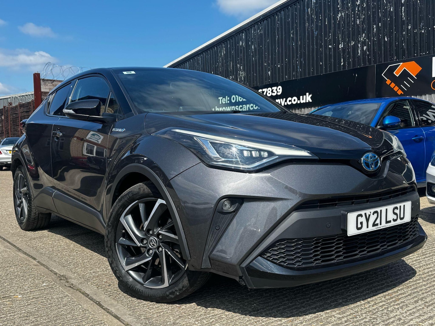 Used Toyota C-HR 2021 for sale - 77291936: Photo 1