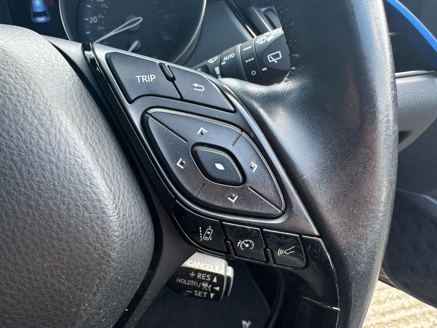 Used Toyota C-HR 2021 for sale - 77291936: Photo 14