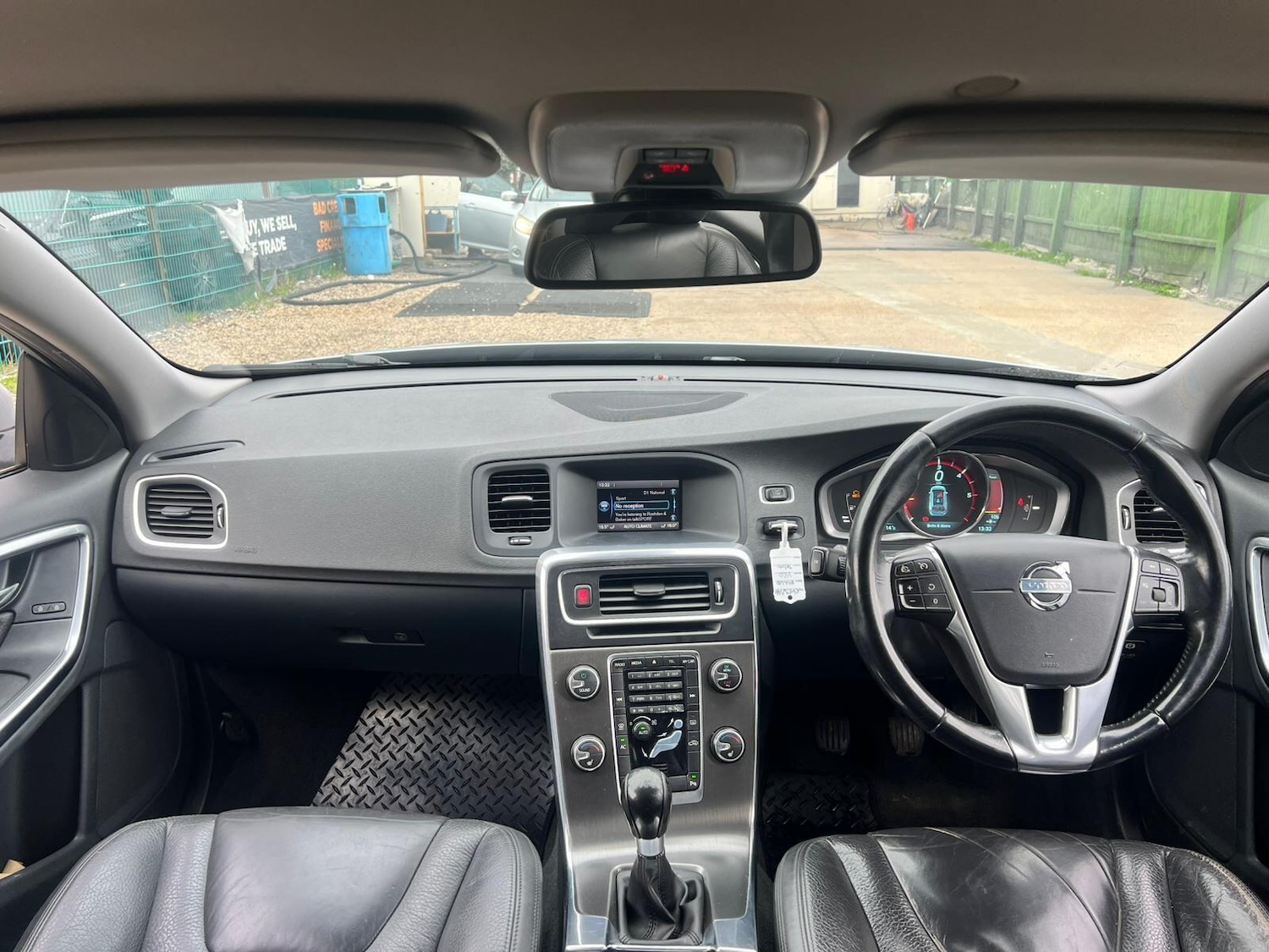 Used Volvo V60 2013 for sale - 76283708: Photo 12